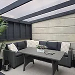 Dreams And Homes -entire Hartstown