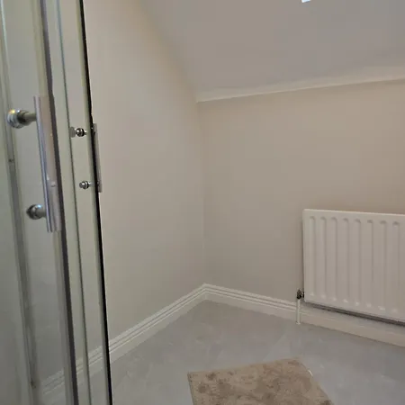 Dreams And Homes In Dublin- Entire Hartstown