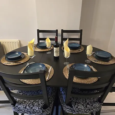 Dreams And Homes In Dublin- Entire * Hartstown